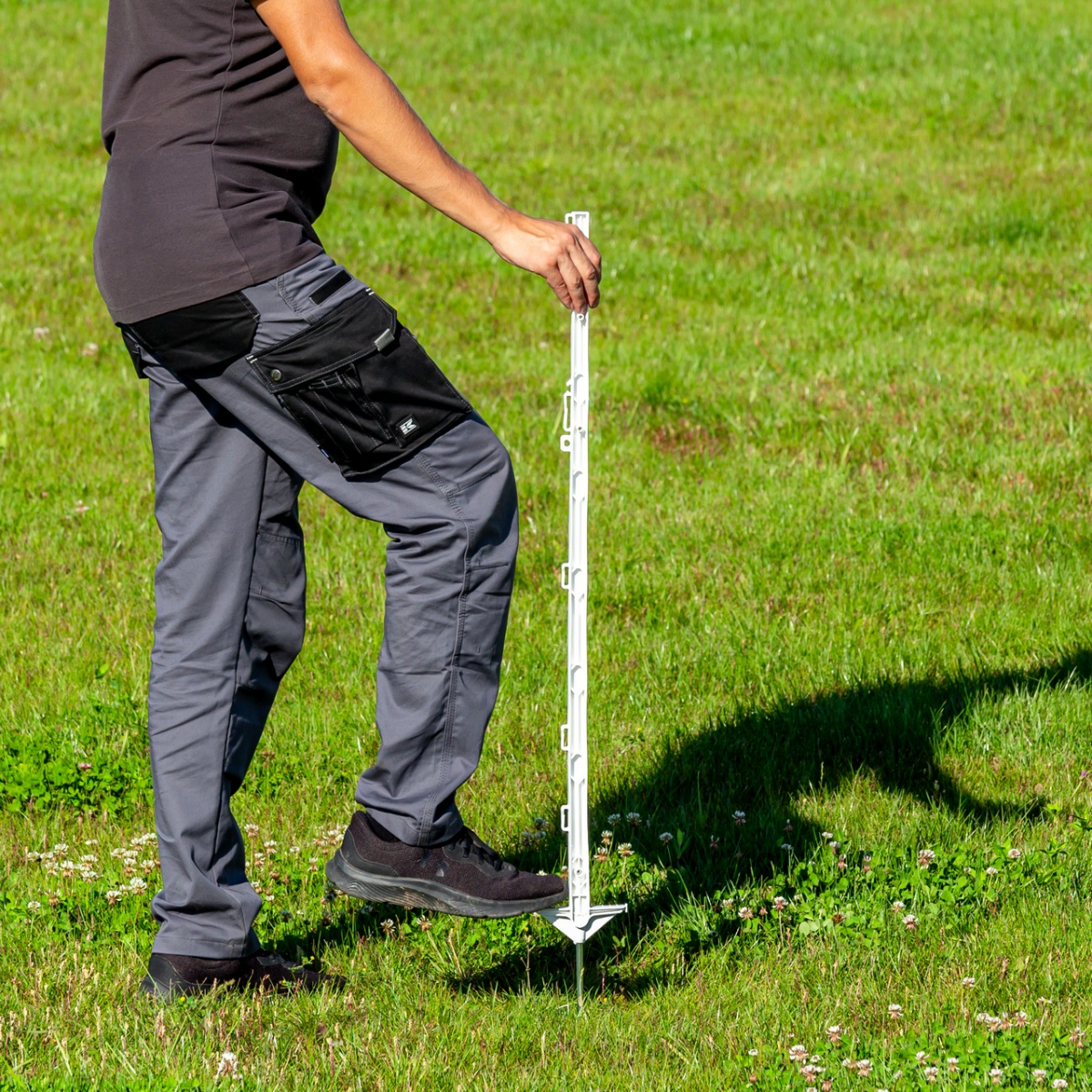 Műanyag karó, 105 cm