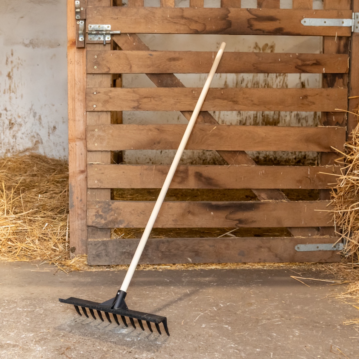 Trágyatoló-gereblye egyben, műanyag, 40 cm