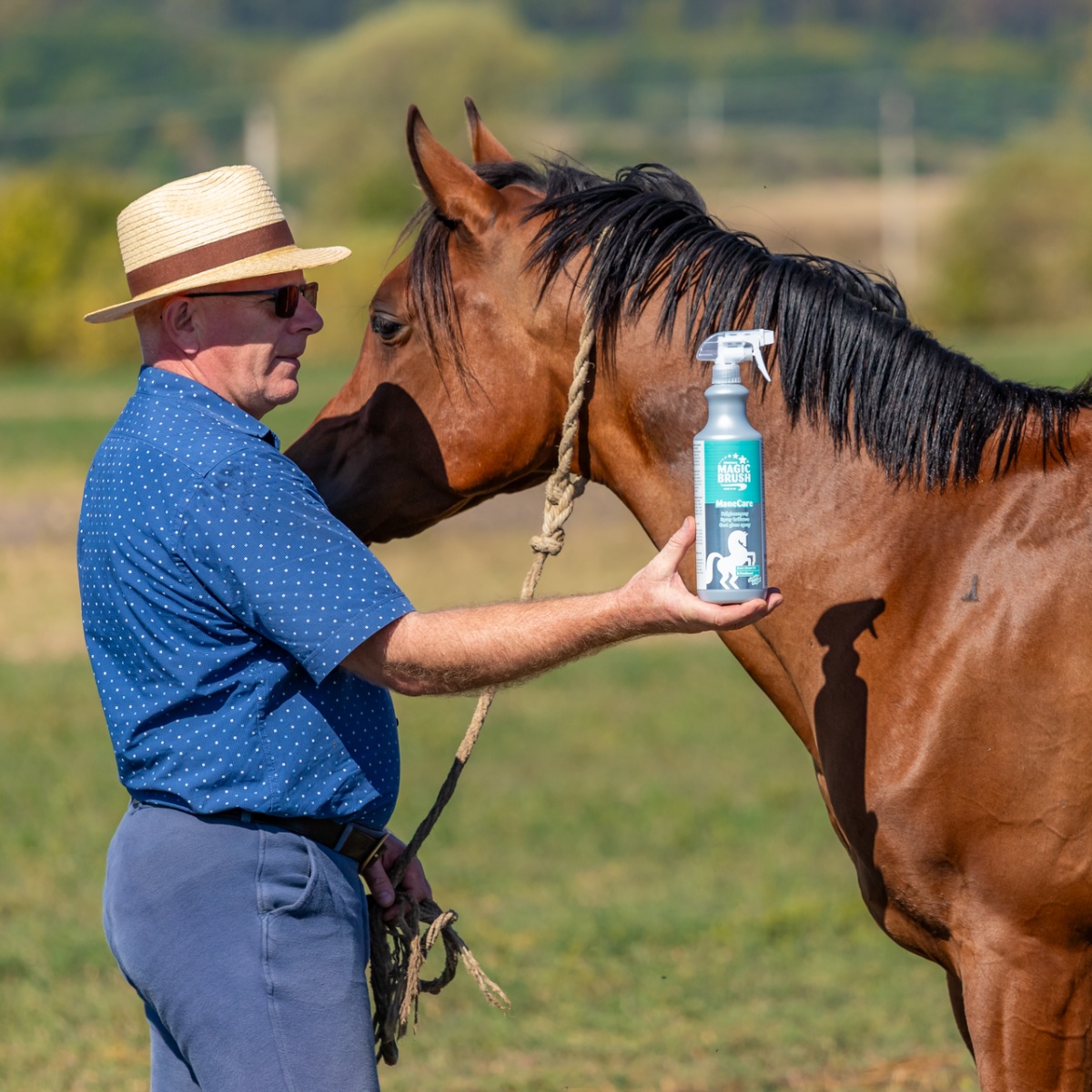 Szőrfényesítő spray, MagicBrush ManeCare, 1000 ml