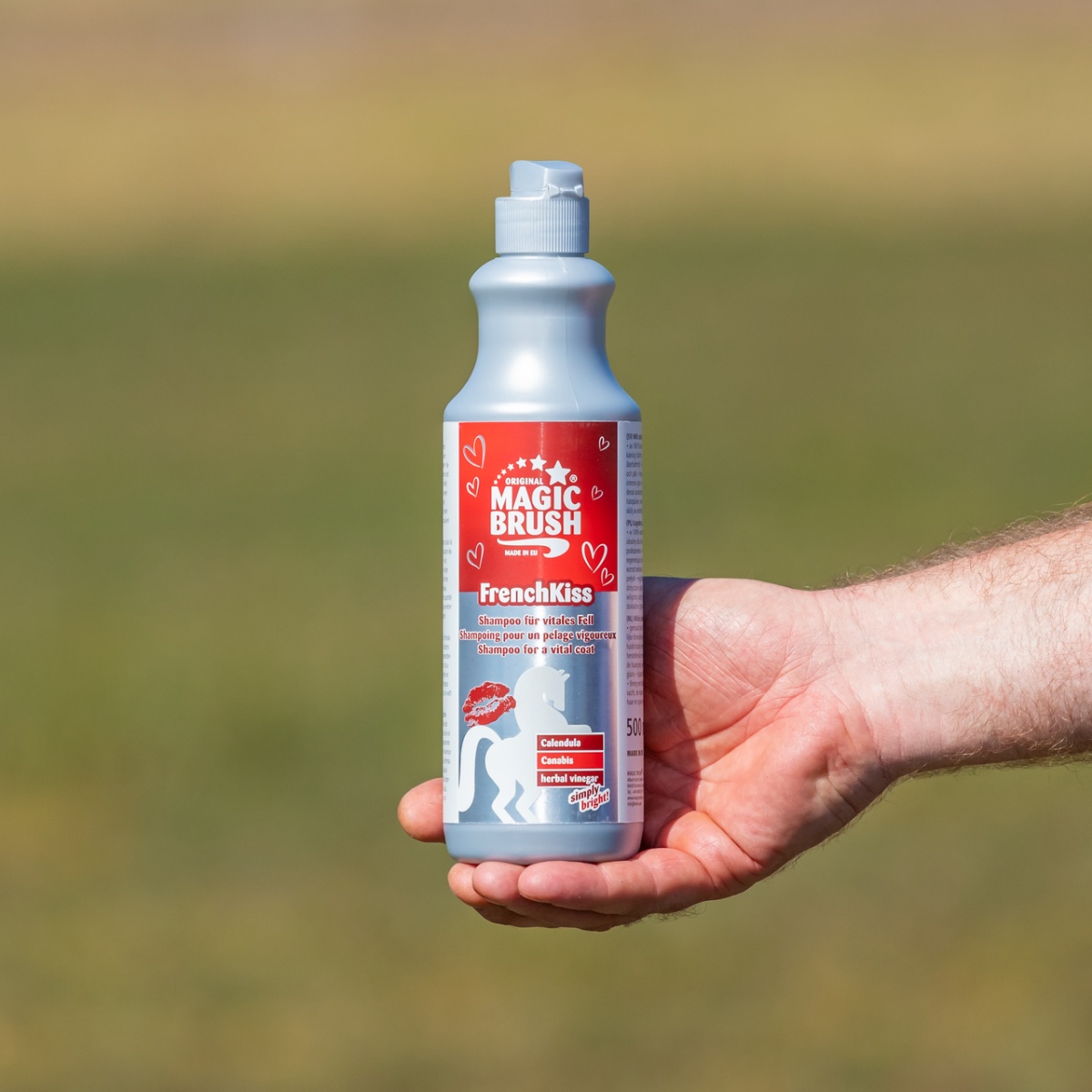 Lósampon, FrenchKiss illattal, MagicBrush, 500 ml