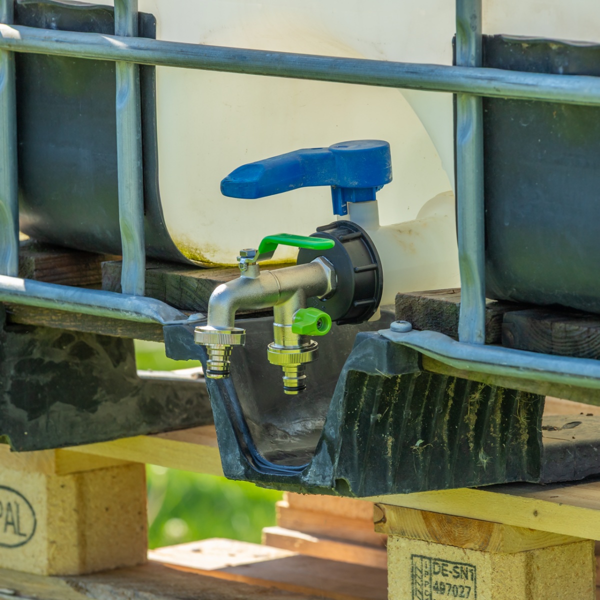 IBC tartálycsap, 3/4", 2 kimenettel