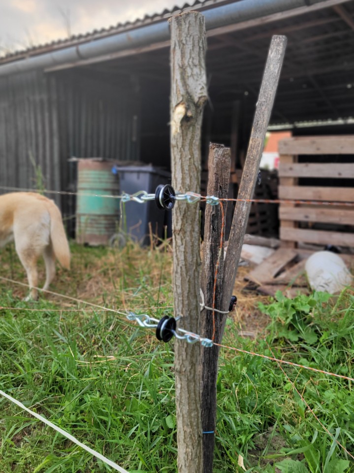 Termékértékelés - Kapuszigetelő, facsavaros - agroelectro.hu