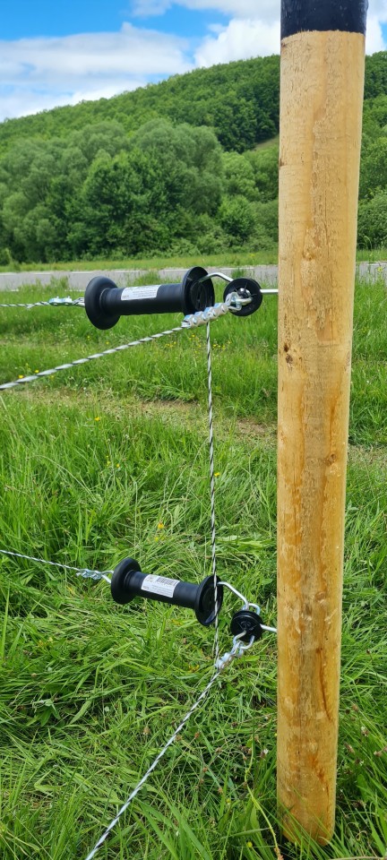 Termékértékelés - Kapuszigetelő, facsavaros - agroelectro.hu