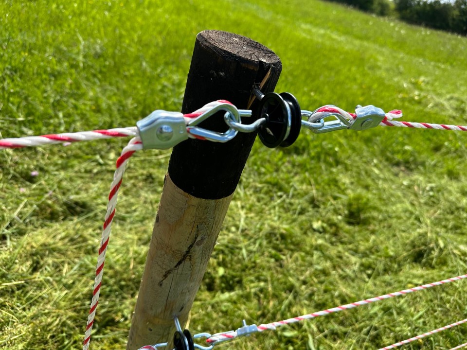 Termékértékelés - Kapuszigetelő, facsavaros - agroelectro.hu