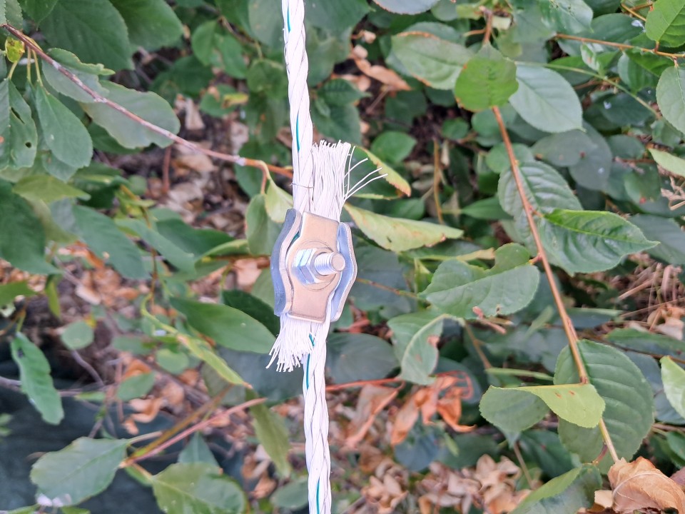 Termékértékelés - Egyszerű csatlakozó, 4-6 mm-es kötélnek - agroelectro.hu