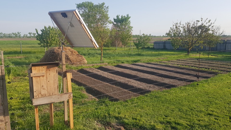 Termékértékelés - Napelemes rendszer, 100 W, töltésvezérlővel - agroelectro.hu