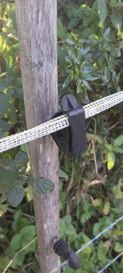 Termékértékelés - Szalagszigetelő, facsavaros, 25 db - agroelectro.hu