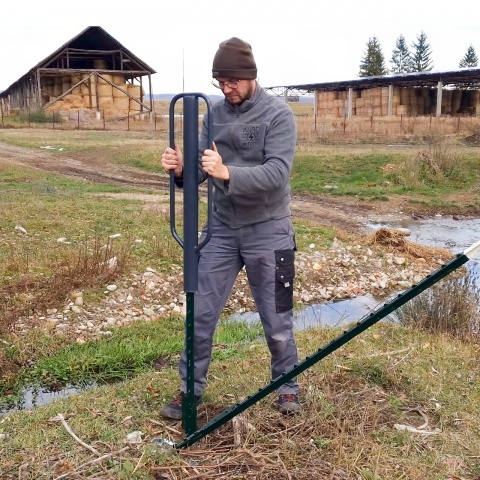 Csőkalapács T-post oszlopoknak