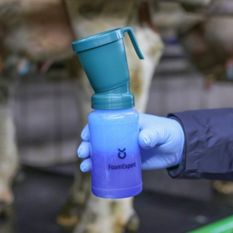 Tőgyfertőtlenítő pohár, FoamExpert (habos), 300 ml