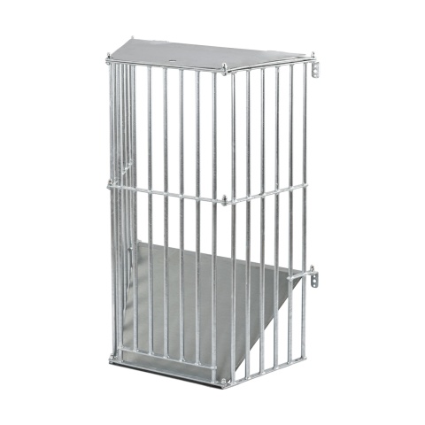 Falra szerelhető fém szénatartó, 81 × 114 cm