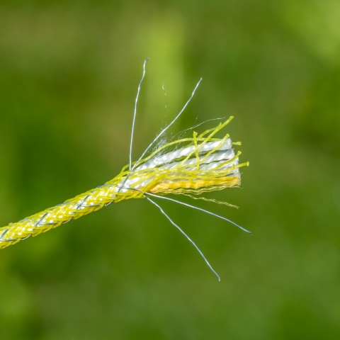 Fonott villanypásztor kötél - 1000 m - 400 kg - 0,65 Ω/m