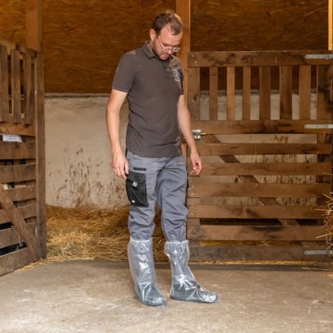 Hosszú eldobható cipővédő, 40 × 50 cm, 100 db