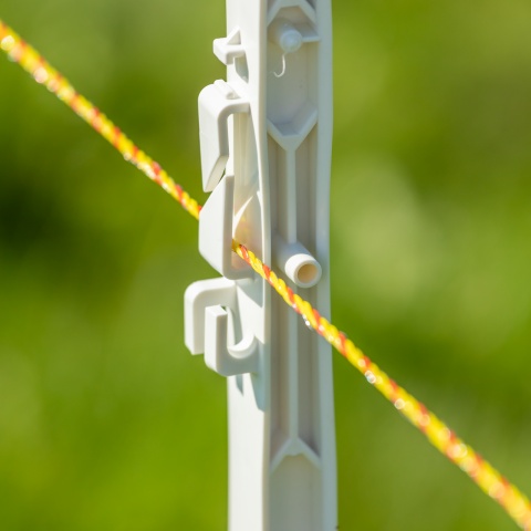 Műanyag karó, 125 cm, 20 db.