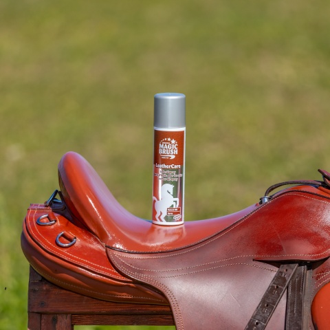 Bőrápoló olajspray, MagicBrush, 225 ml