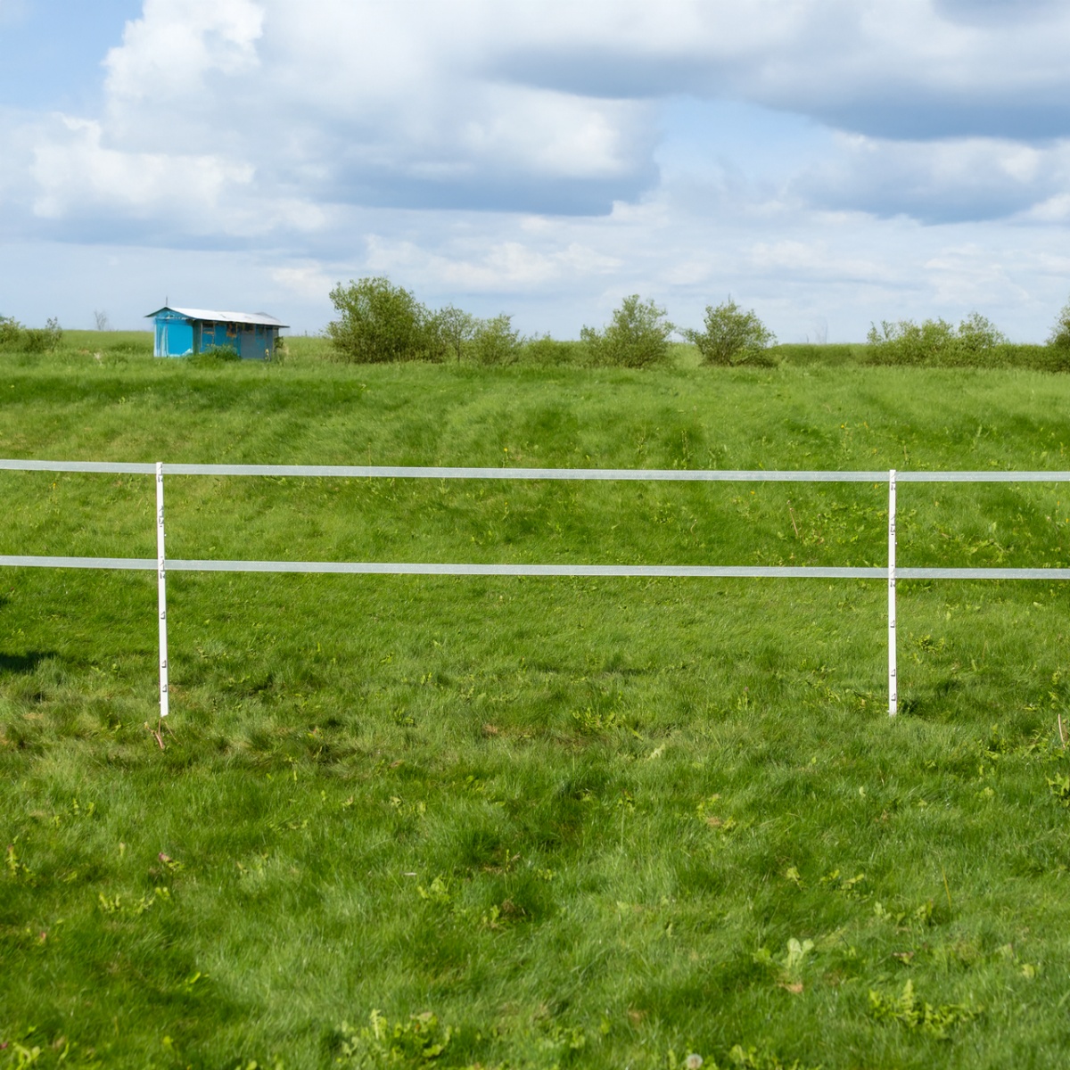 Műanyag karó, 125 cm, 20 db.