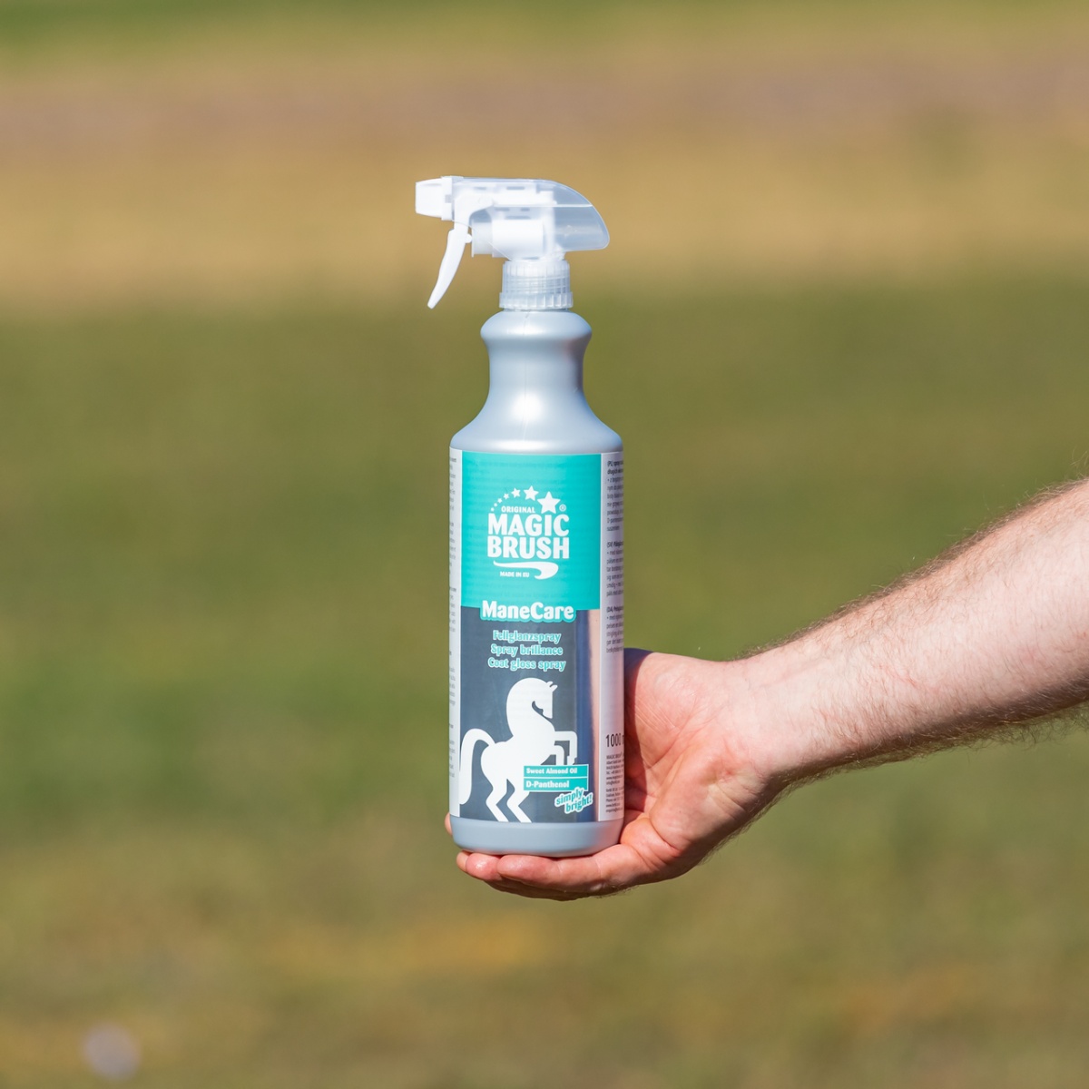 Szőrfényesítő spray, MagicBrush ManeCare, 1000 ml